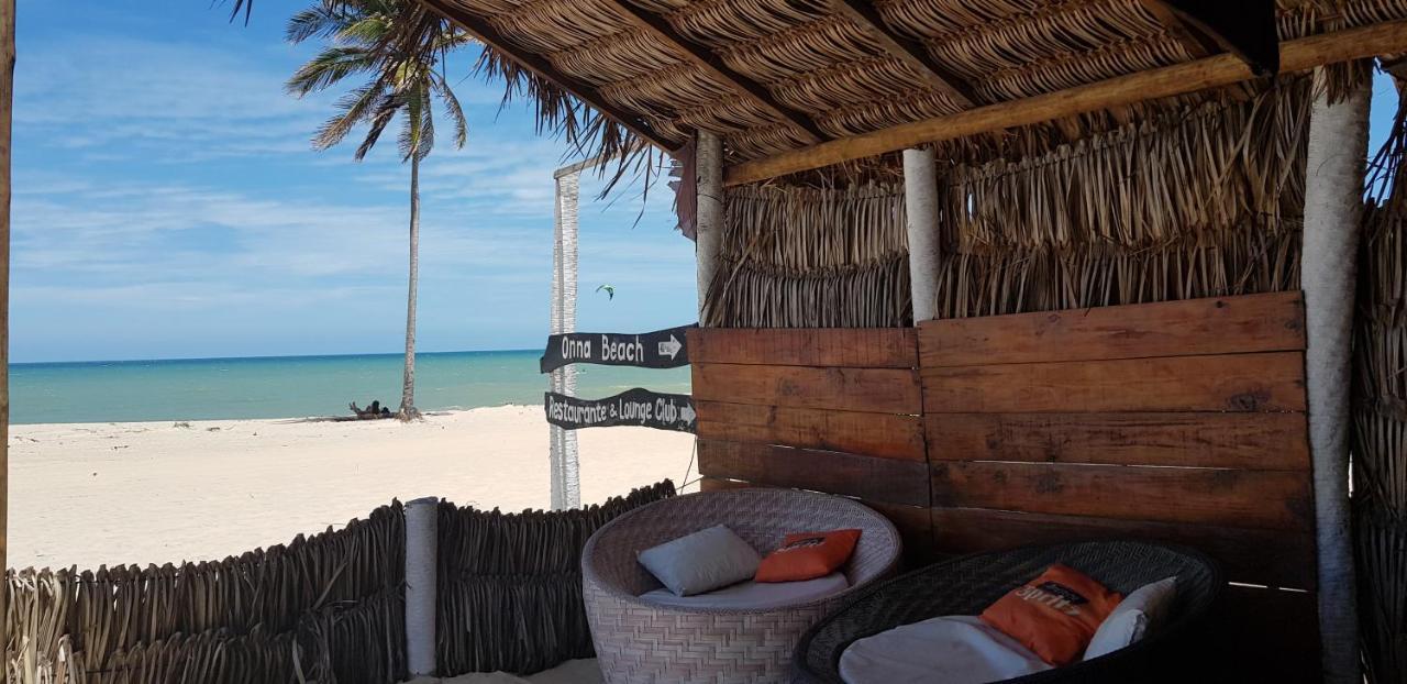 Hotel Pousada Onna Beach Cumbuco Exterior foto